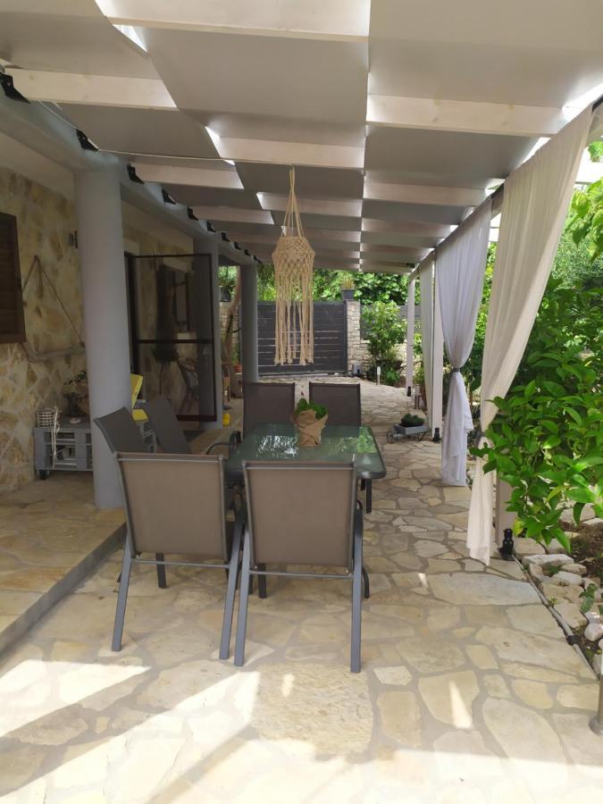 Hara Luxury House Villa Gaios Exteriör bild